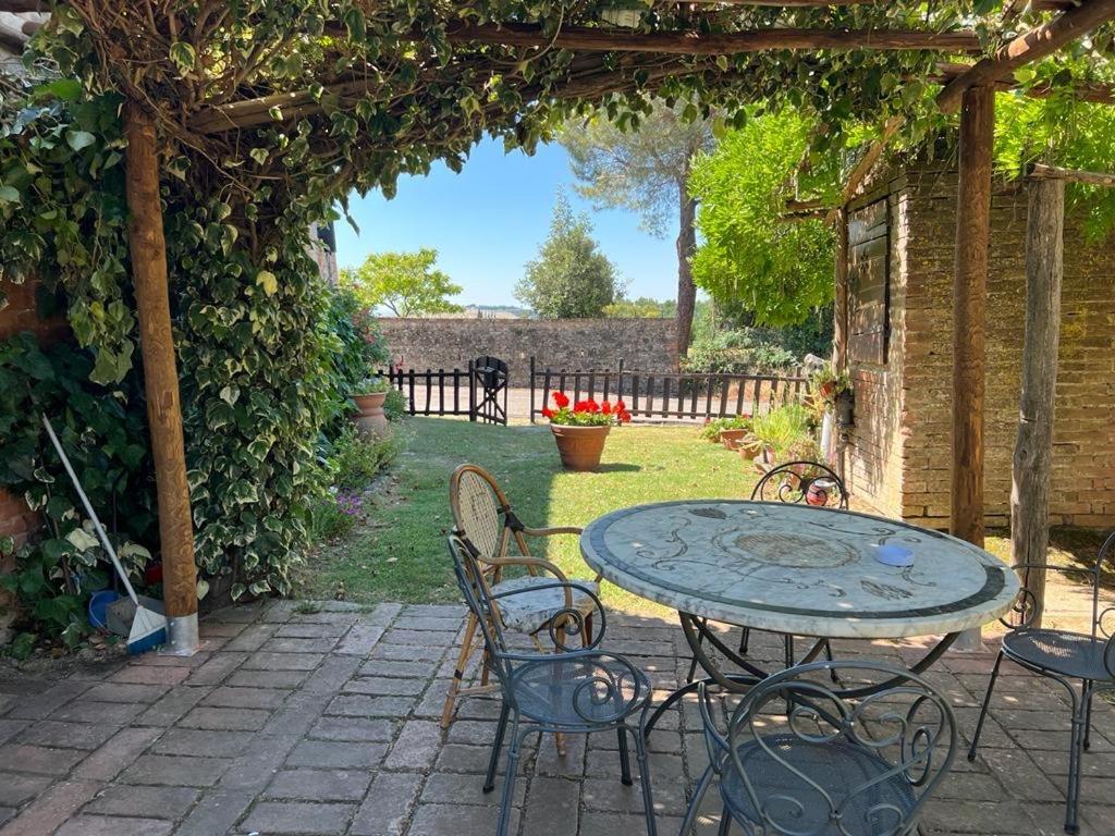 Appartement Casale Le Querce à Castelnuovo Berardenga Extérieur photo